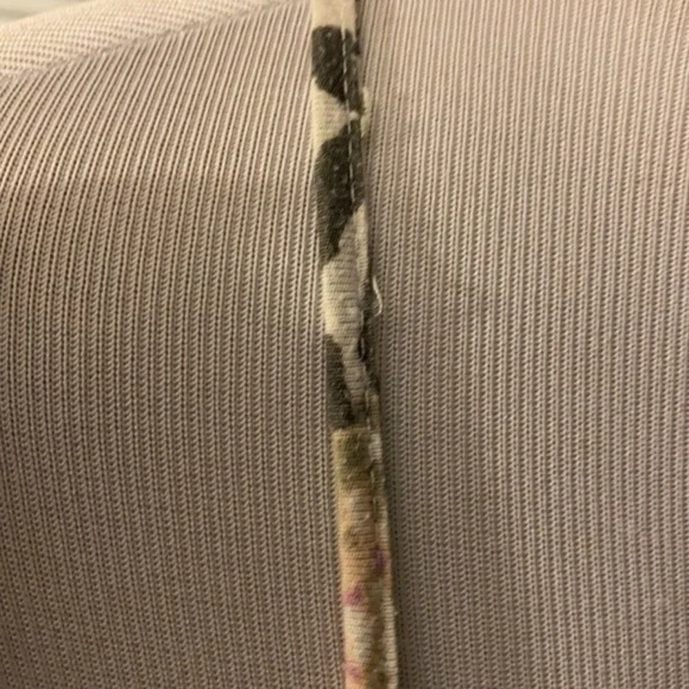 Leopard Print Tank Top with Roses - Picture 9 of 12